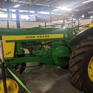 Meet your Posher, Sabrina